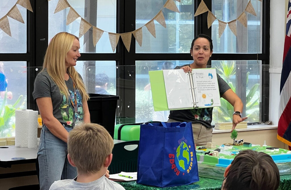CEMML's Angie Arroyo teaches water pollution